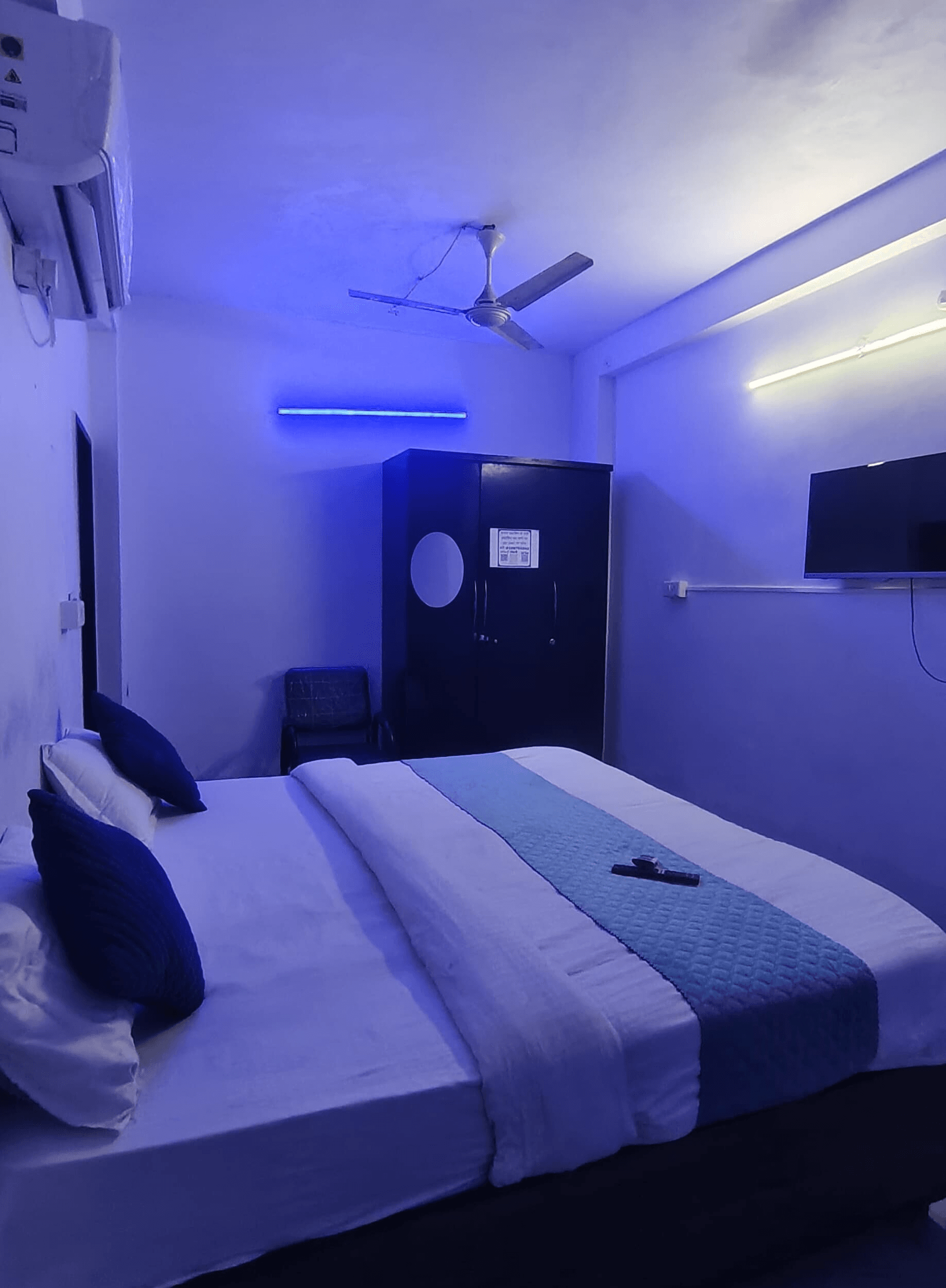 Classic AC Single Bed